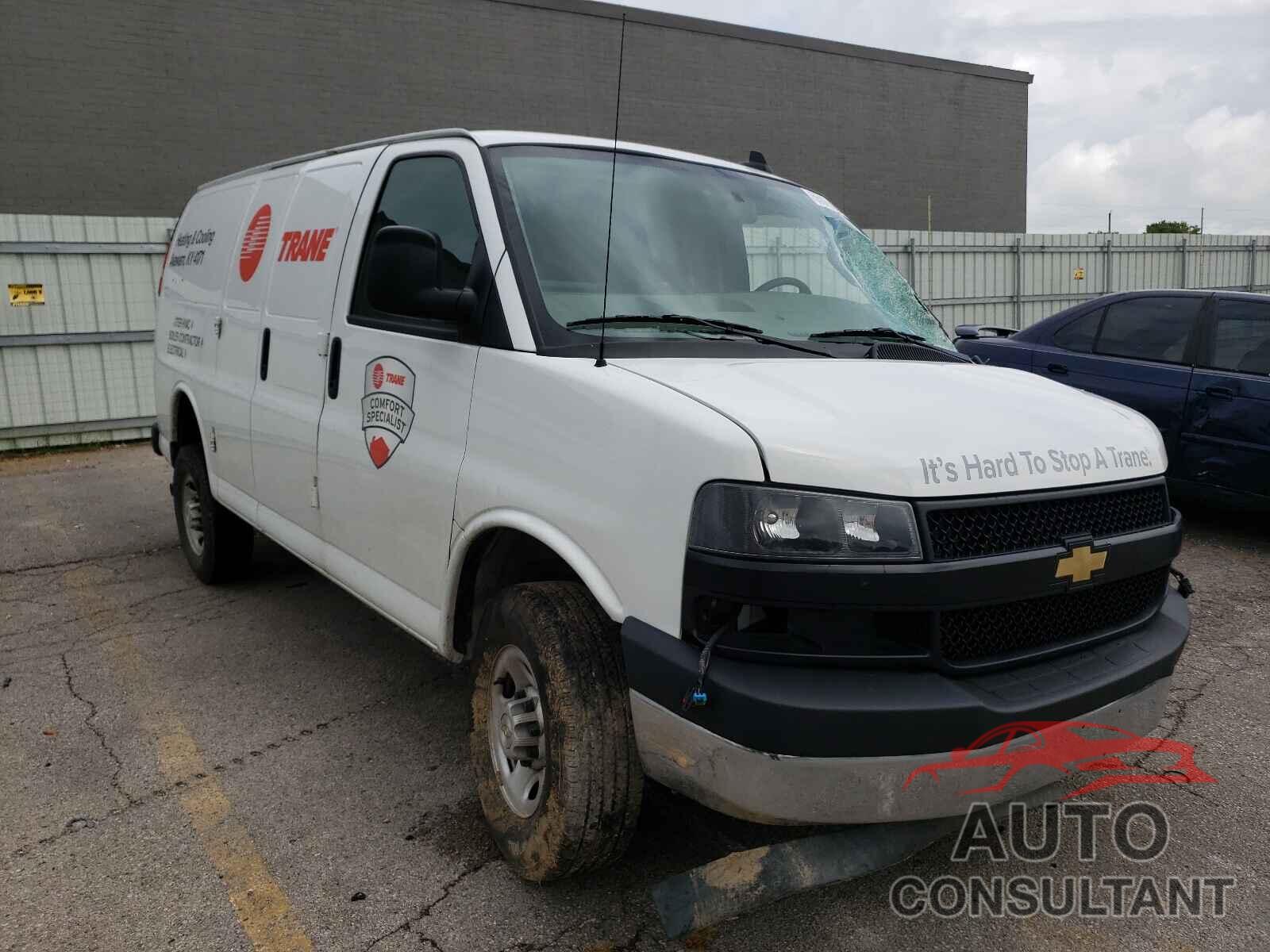 CHEVROLET EXPRESS 2020 - 1GCWGAFG9L1270391