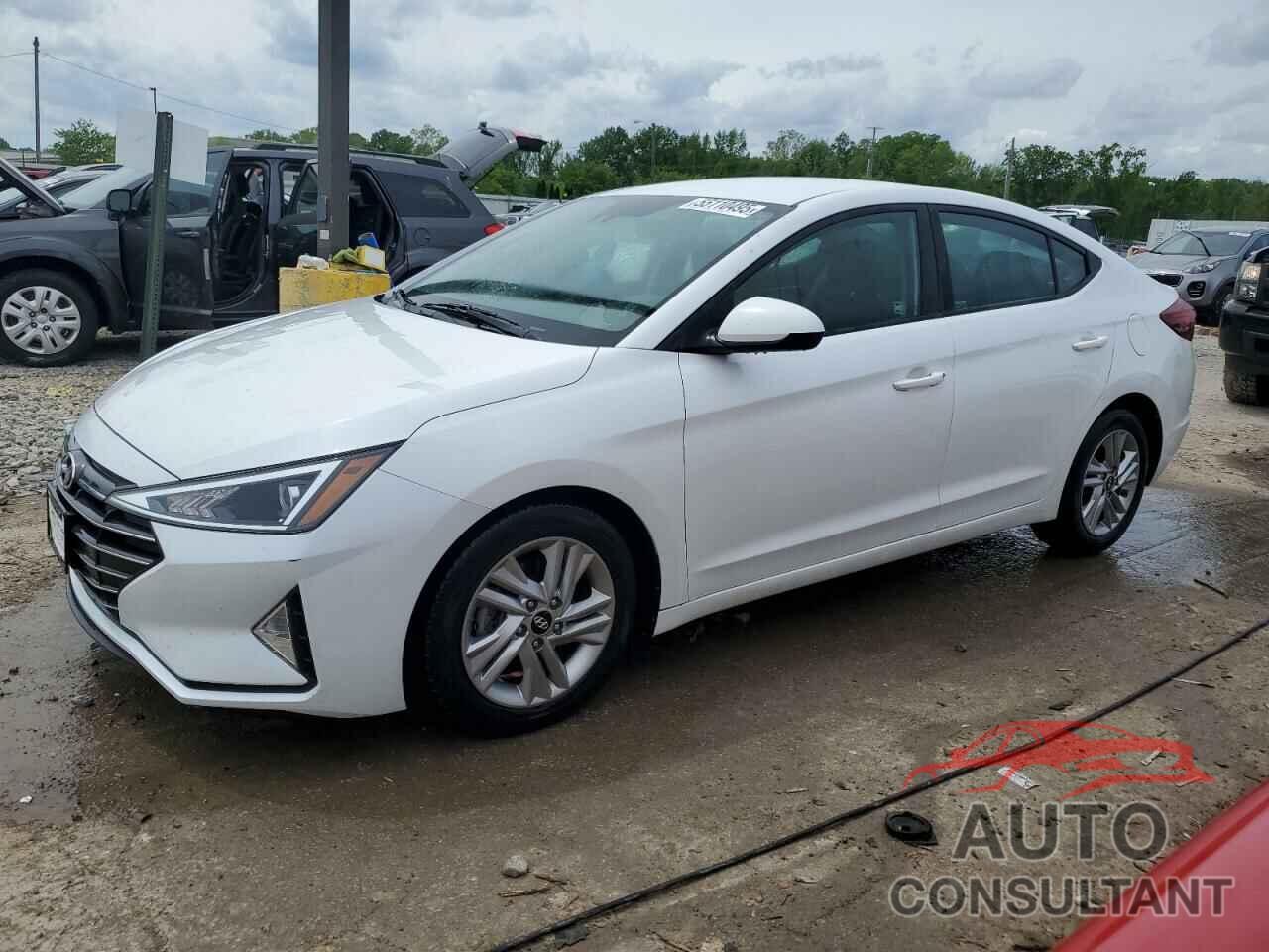 HYUNDAI ELANTRA 2020 - 5NPD84LF1LH557945