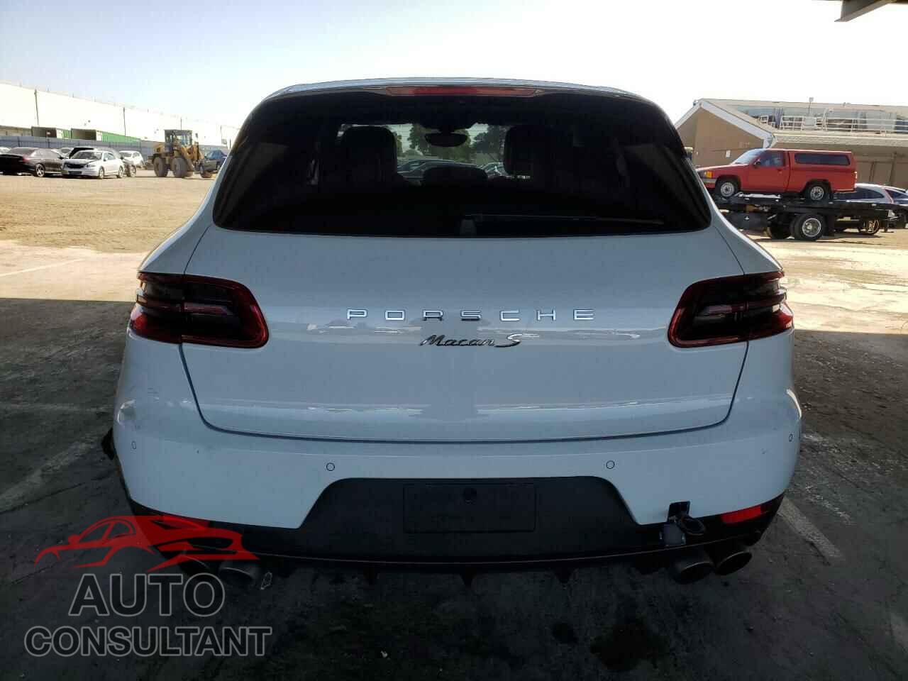 PORSCHE MACAN 2016 - WP1AB2A5XGLB48328