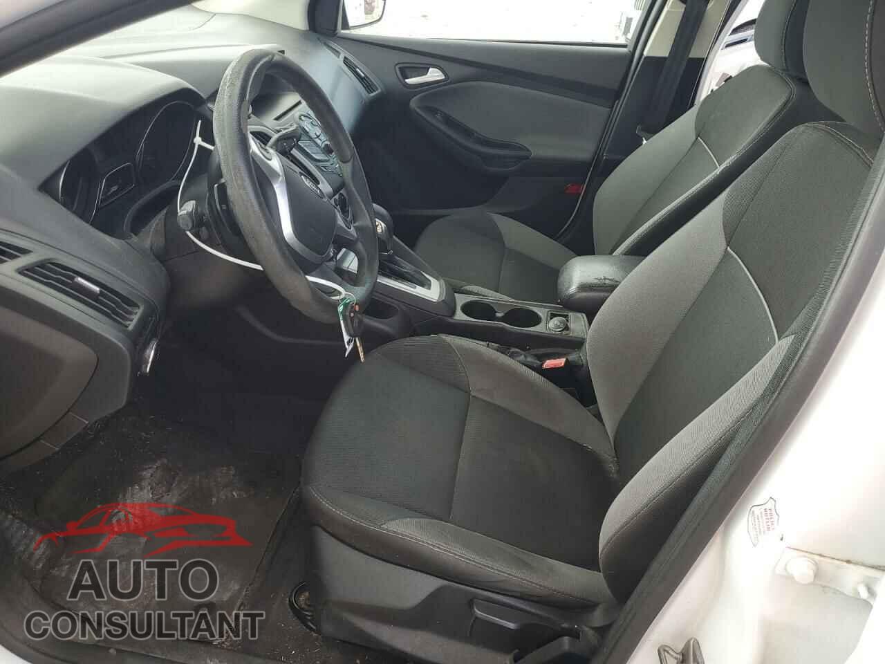 FORD FOCUS 2013 - 1FADP3F24DL267952