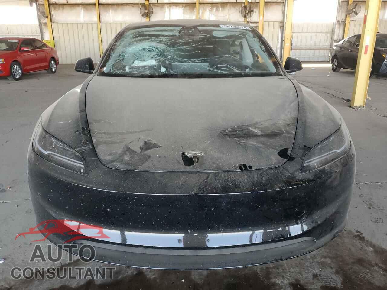 TESLA MODEL 3 2024 - 5YJ3E1EAXRF717848