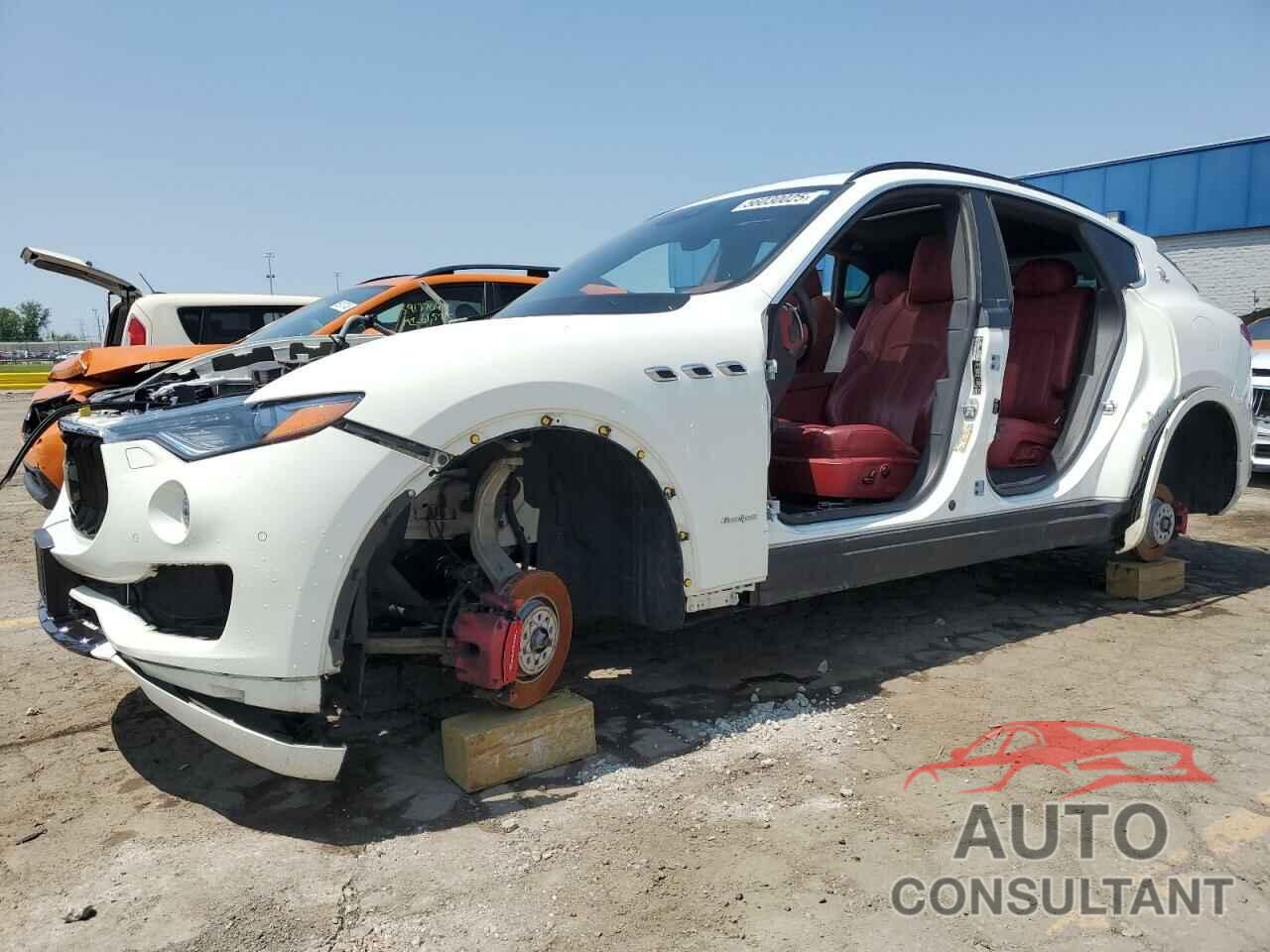 MASERATI ALL MODELS 2018 - ZN661XUSXJX259582