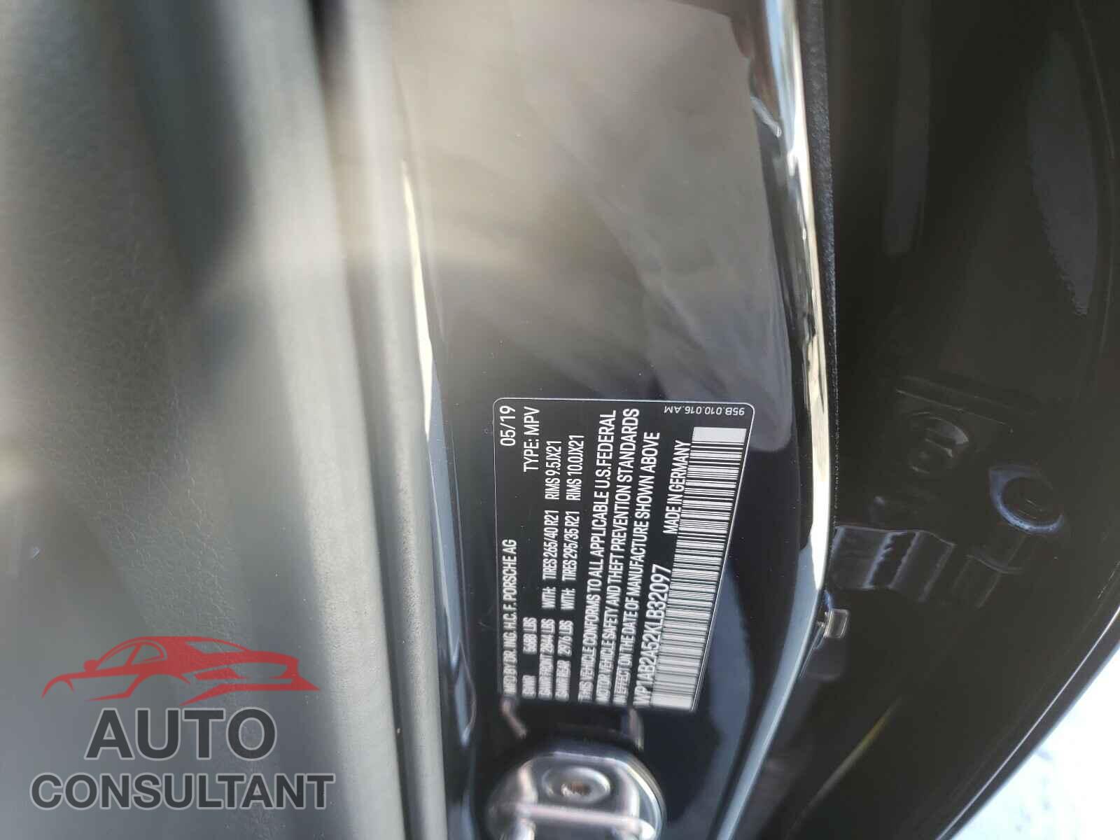 PORSCHE MACAN 2019 - WP1AB2A52KLB32097