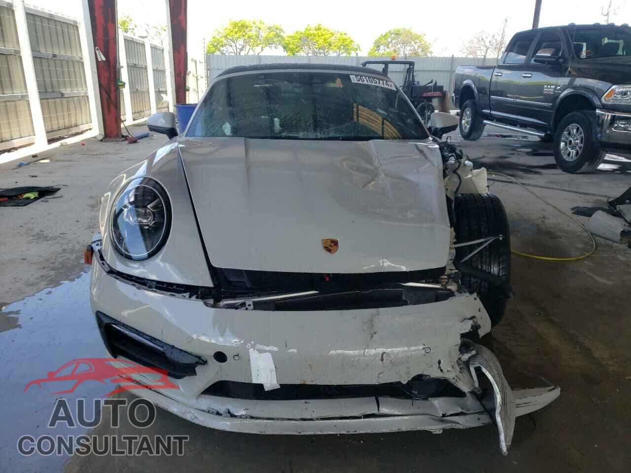 PORSCHE 911 2022 - WP0CA2A99NS236824