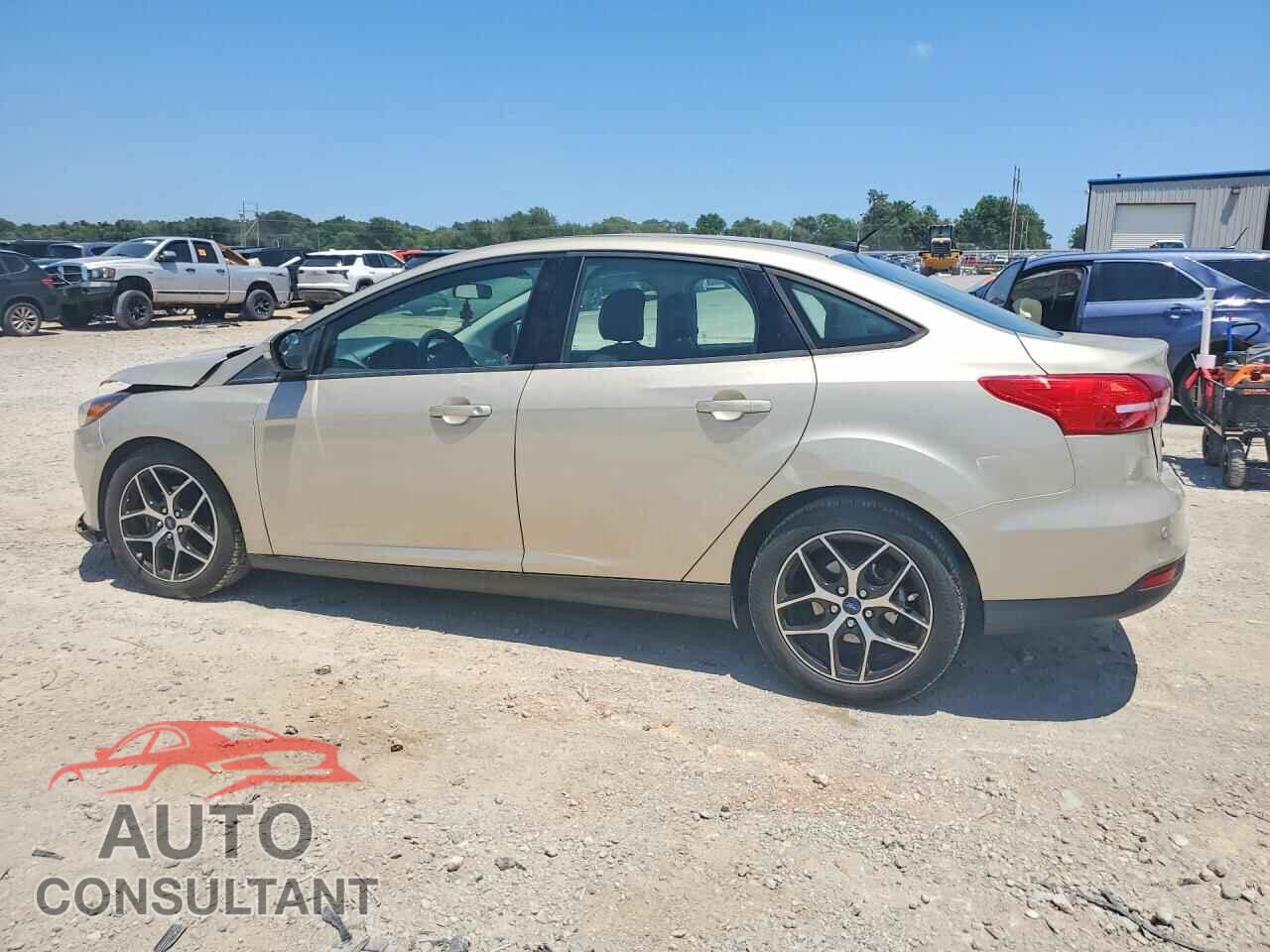 FORD FOCUS 2017 - 1FADP3H20HL237172