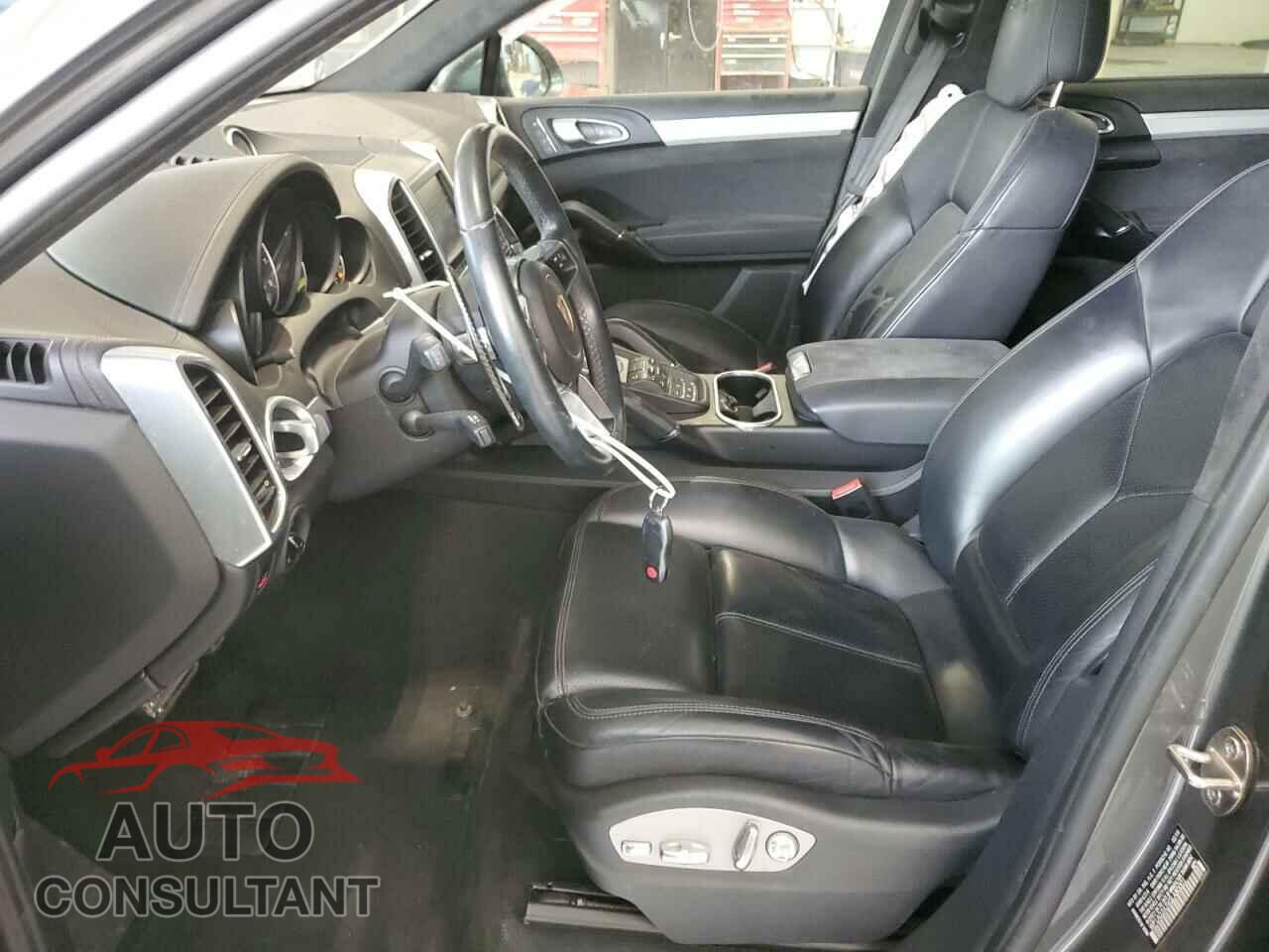 PORSCHE CAYENNE 2016 - WP1AD2A2XGLA80001