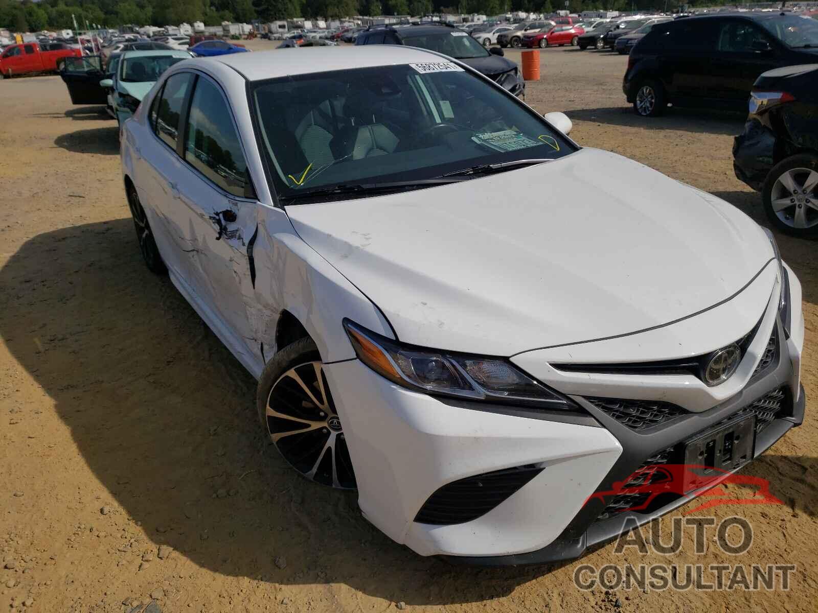 TOYOTA CAMRY 2019 - 4T1B11HK8KU745152