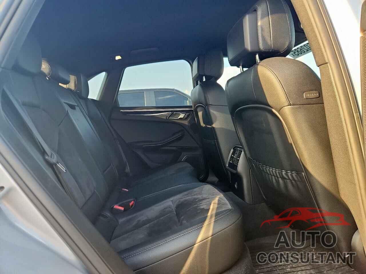 PORSCHE MACAN 2017 - WP1AA2A50HLB81987