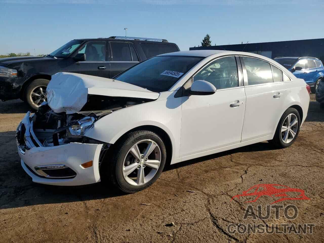 CHEVROLET CRUZE 2015 - 1G1PE5SB1F7216590