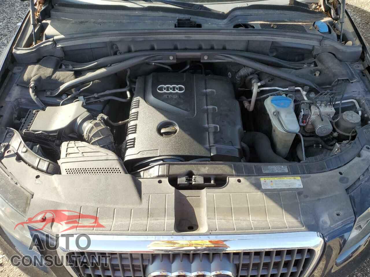 AUDI Q5 2012 - WA1LFAFP9CA001081