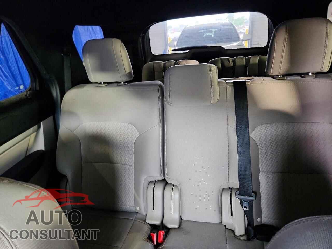 FORD EXPLORER 2018 - 1FM5K7B86JGB87082