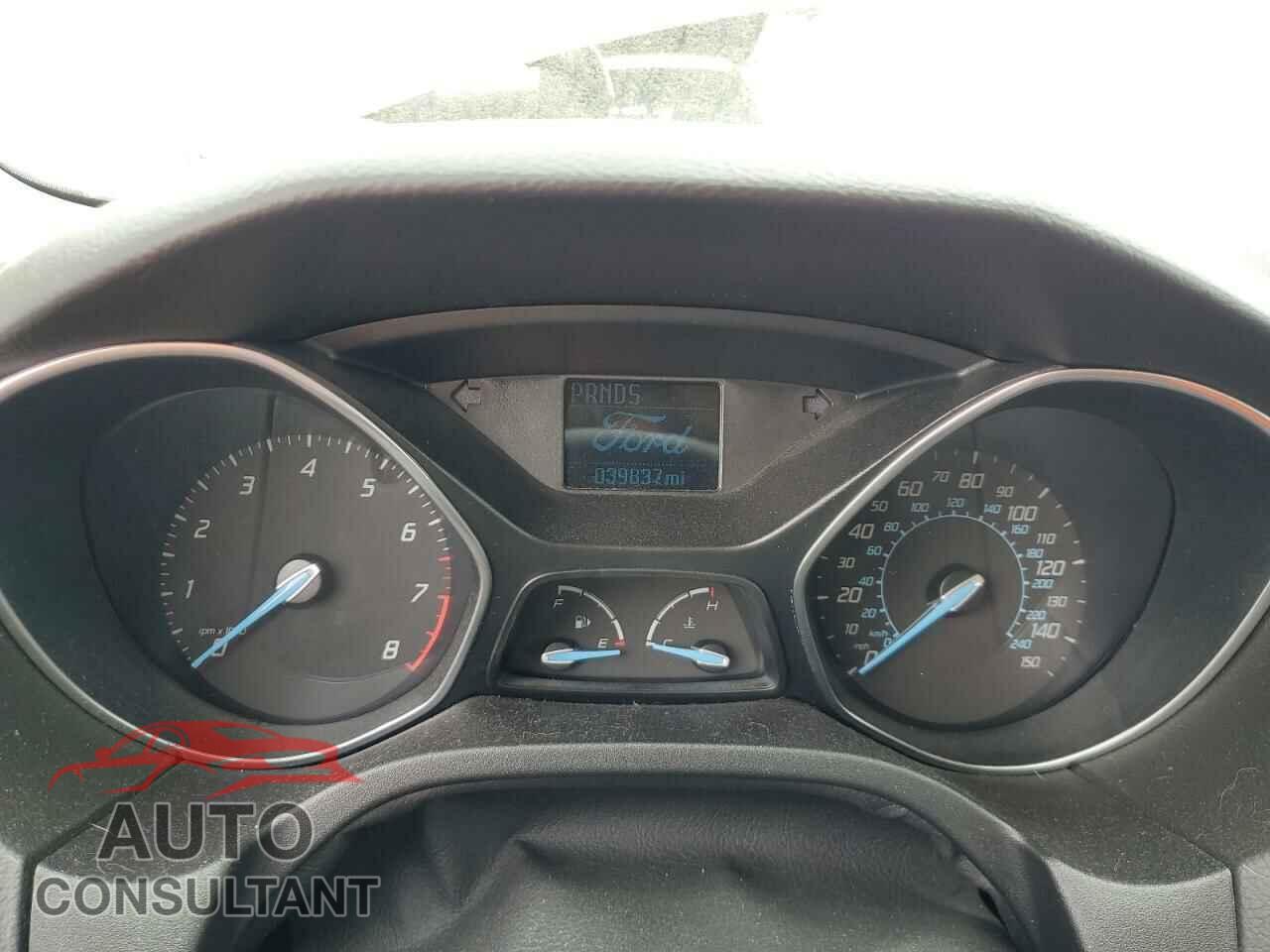 FORD FOCUS 2012 - 1FAHP3K22CL188771