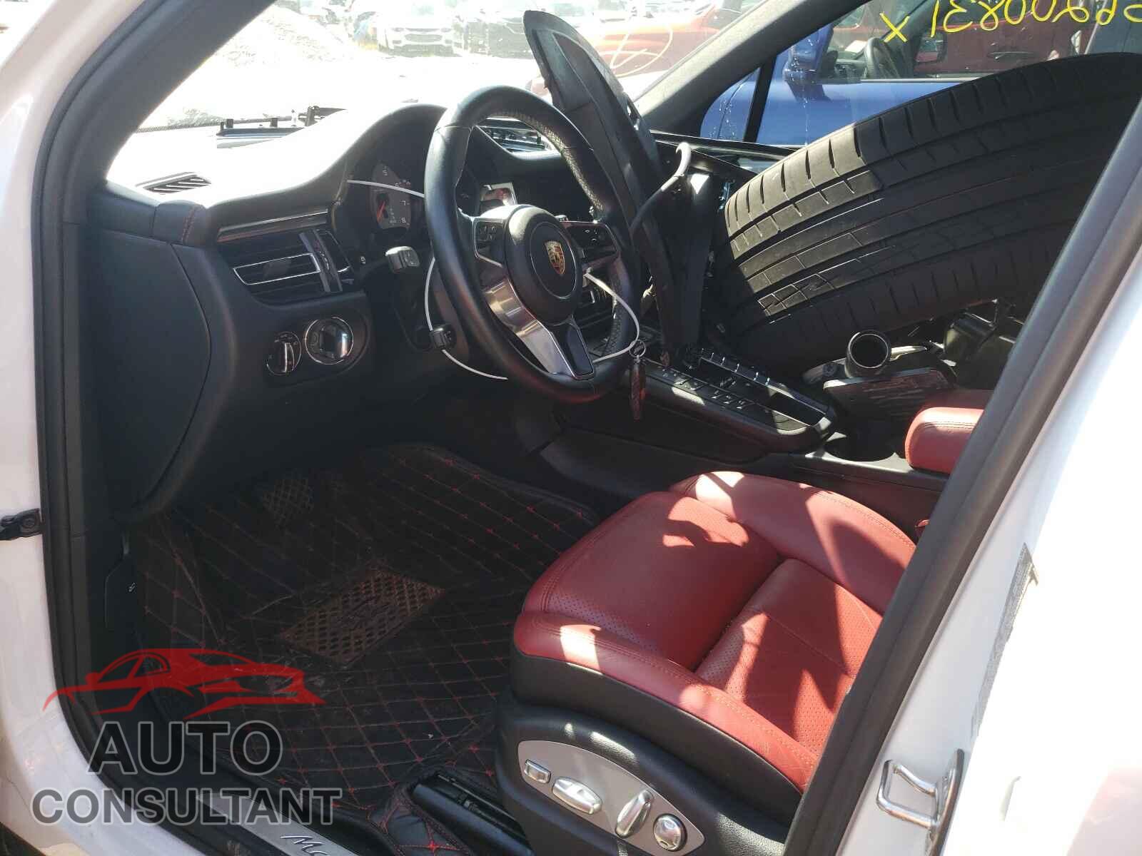 PORSCHE MACAN 2019 - WP1AB2A5XKLB34325