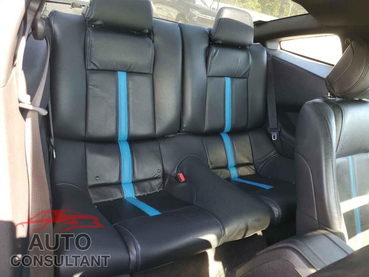 FORD MUSTANG 2014 - 1ZVBP8CF4E5258385
