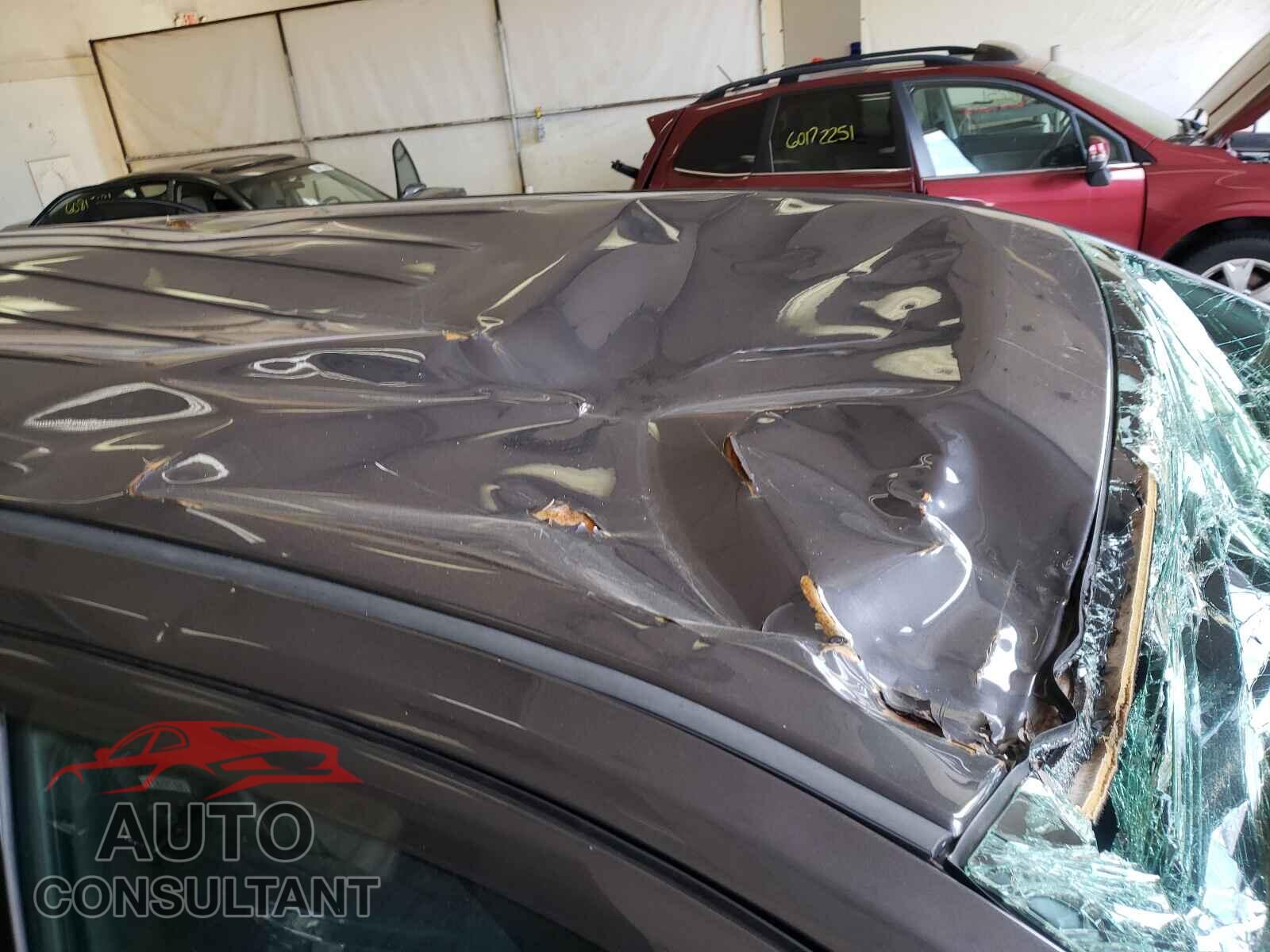 DODGE DURANGO 2018 - 1C4RDJAG2JC160653