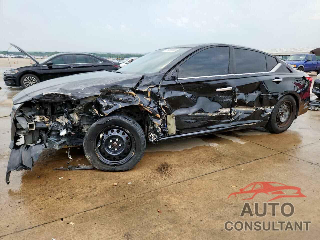 NISSAN ALTIMA 2019 - 1N4BL4BV2KC103671