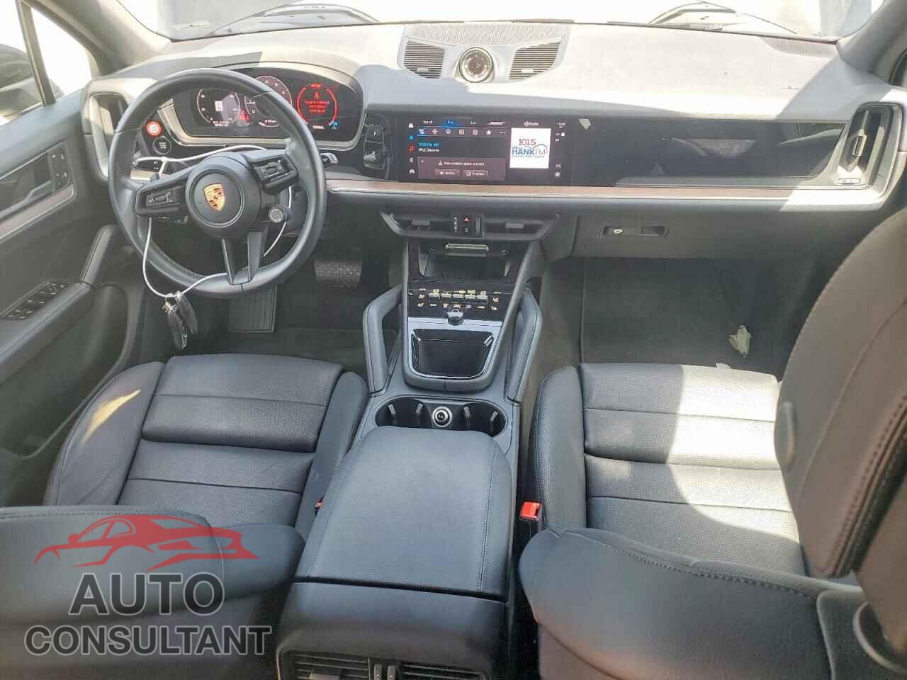 PORSCHE CAYENNE 2024 - WP1AA2AY2RDA10535