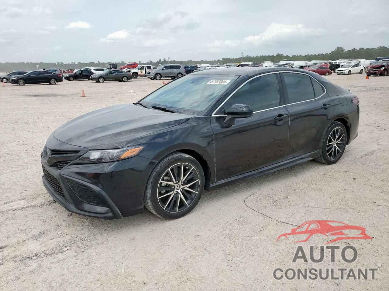 TOYOTA CAMRY 2023 - 4T1G11AK1PU833497