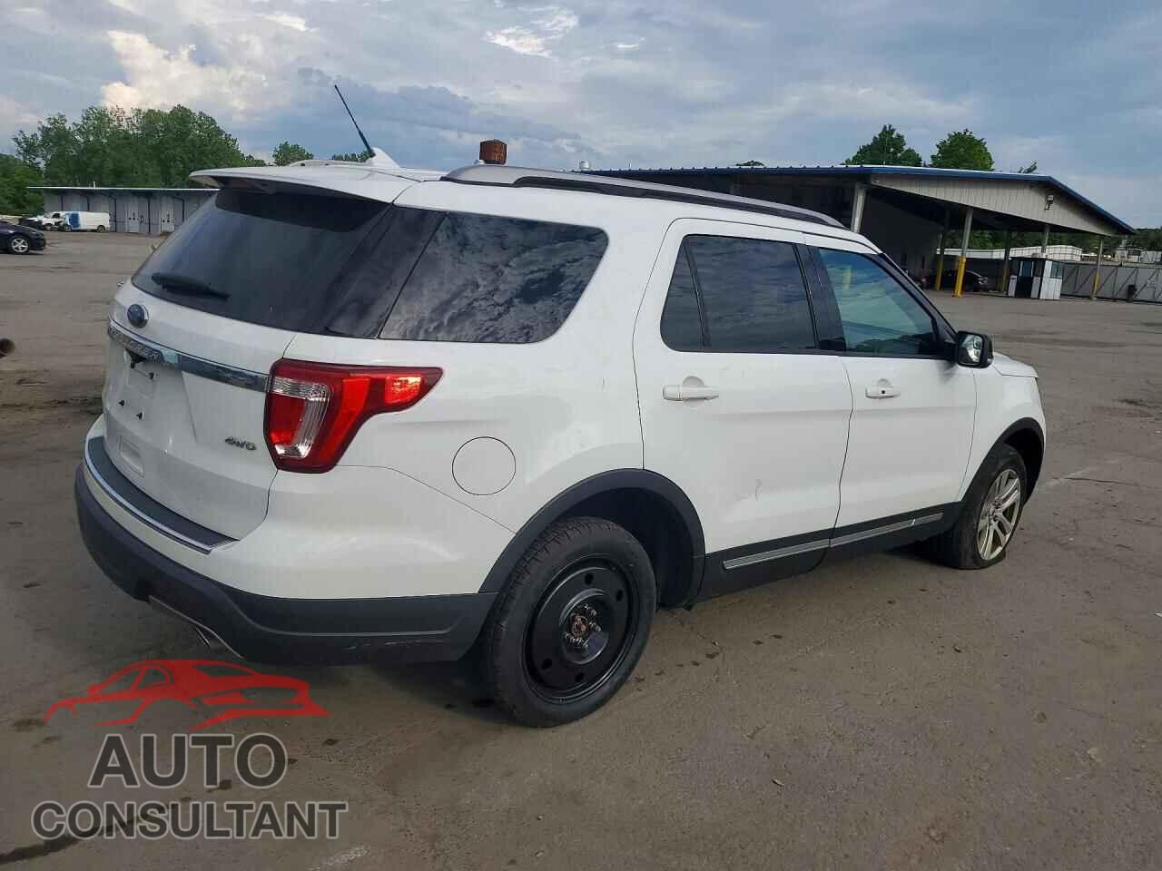 FORD EXPLORER 2018 - 1FM5K8D88JGB25010