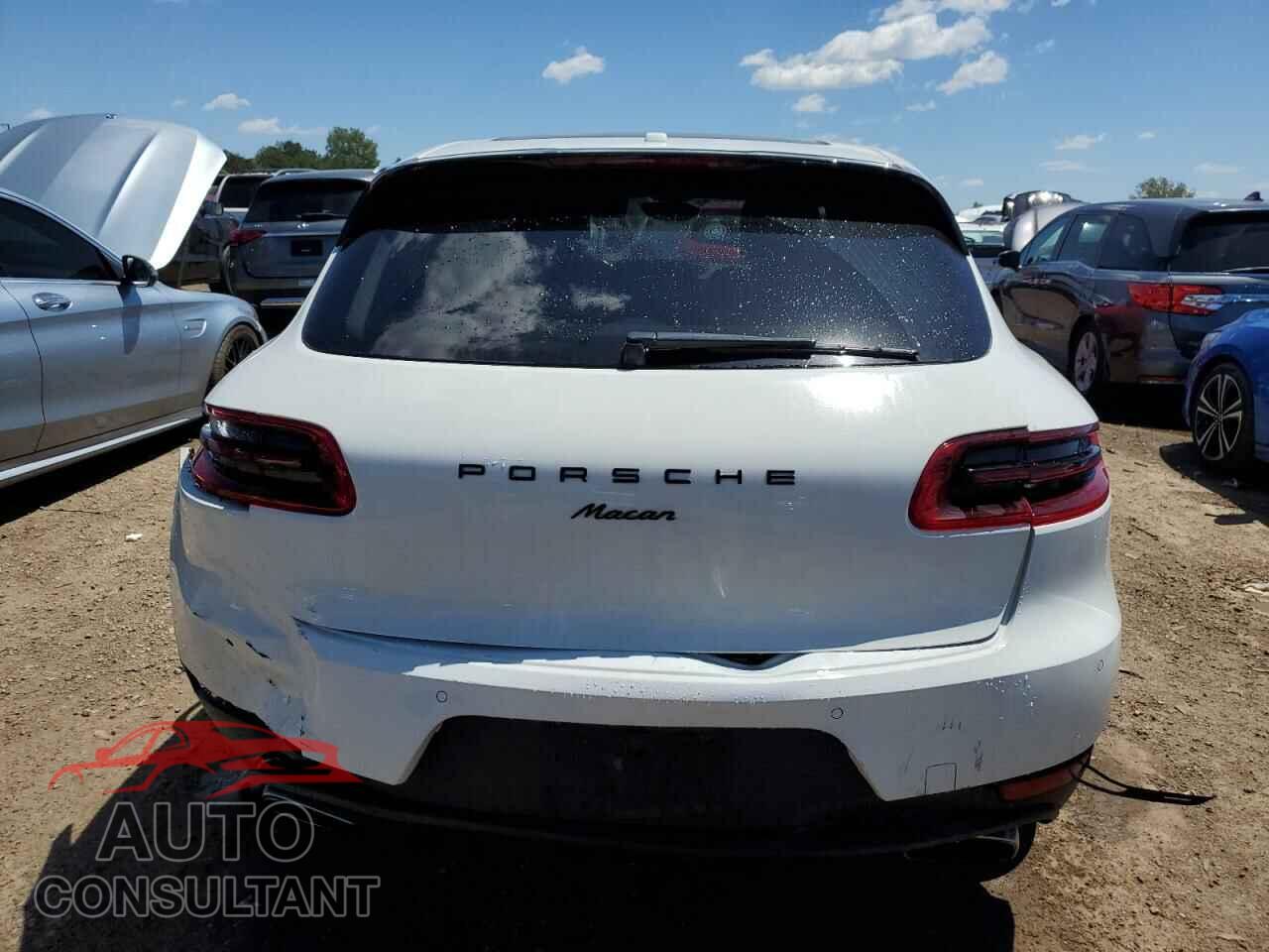 PORSCHE MACAN 2018 - WP1AA2A51JLB02672