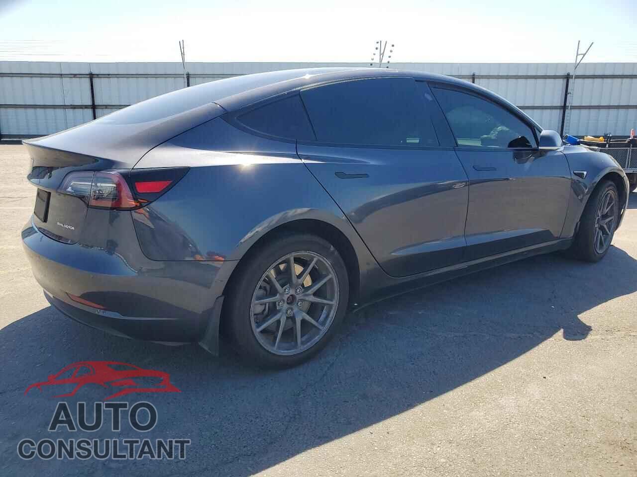 TESLA MODEL 3 2019 - 5YJ3E1EB3KF450423