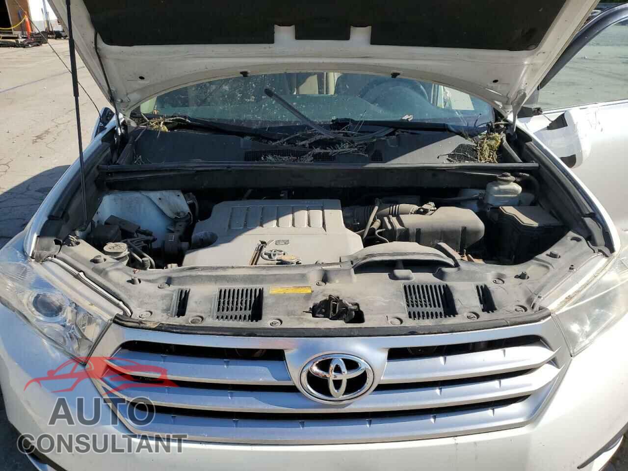 TOYOTA HIGHLANDER 2011 - 5TDZK3EH0BS039172