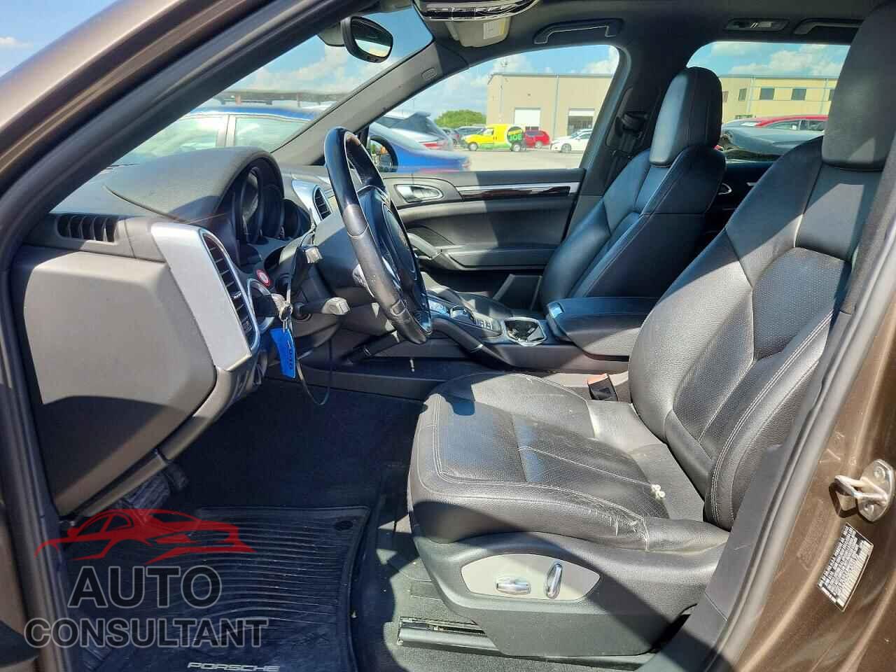 PORSCHE CAYENNE 2013 - WP1AA2A29DLA03172