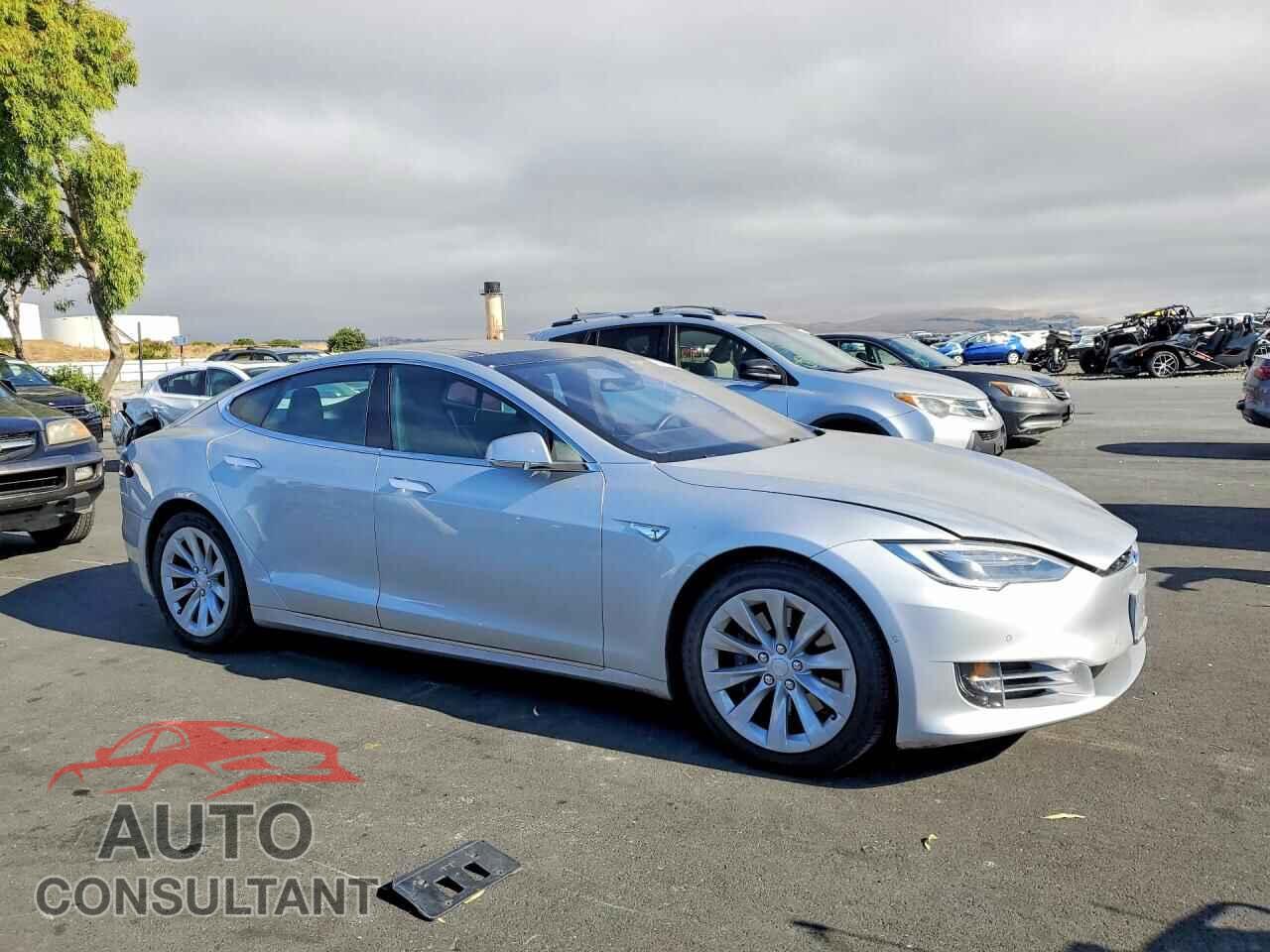 TESLA MODEL S 2016 - 5YJSA1E19GF155686