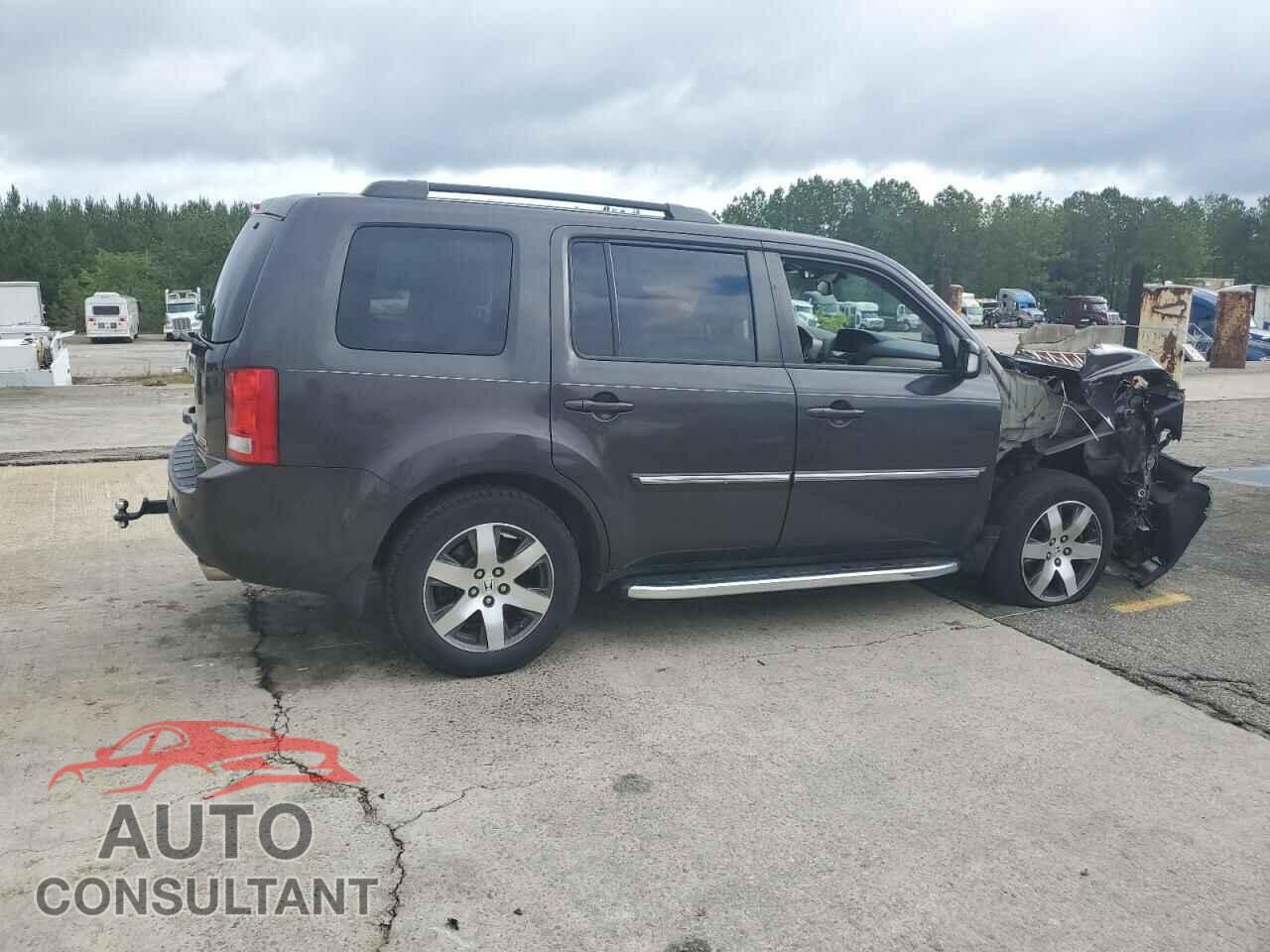 HONDA PILOT 2013 - 5FNYF3H95DB007409