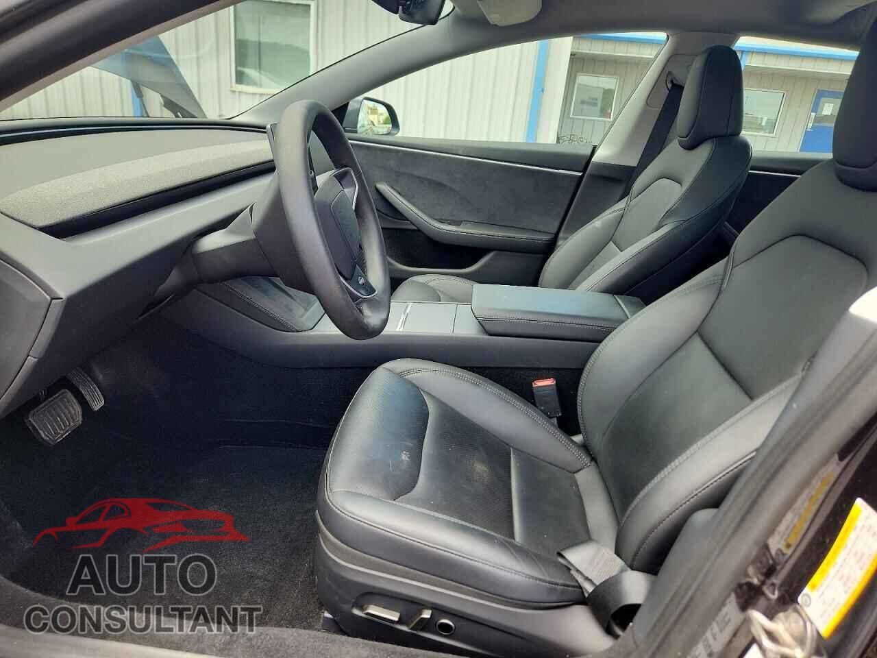 TESLA MODEL 3 2024 - 5YJ3E1EBXRF801337