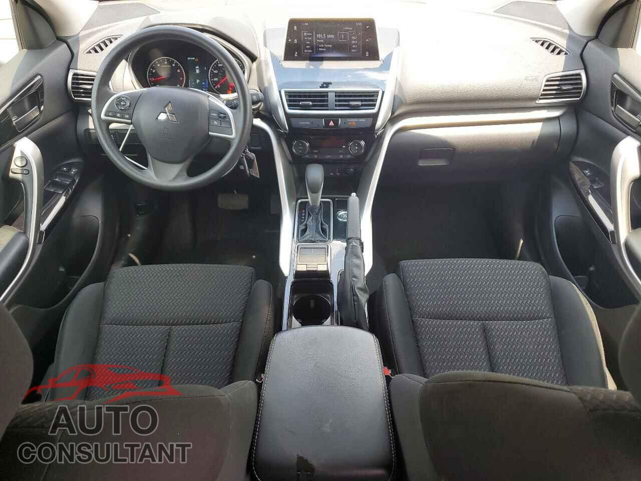 MITSUBISHI ECLIPSE 2019 - JA4AT4AA8KZ000699