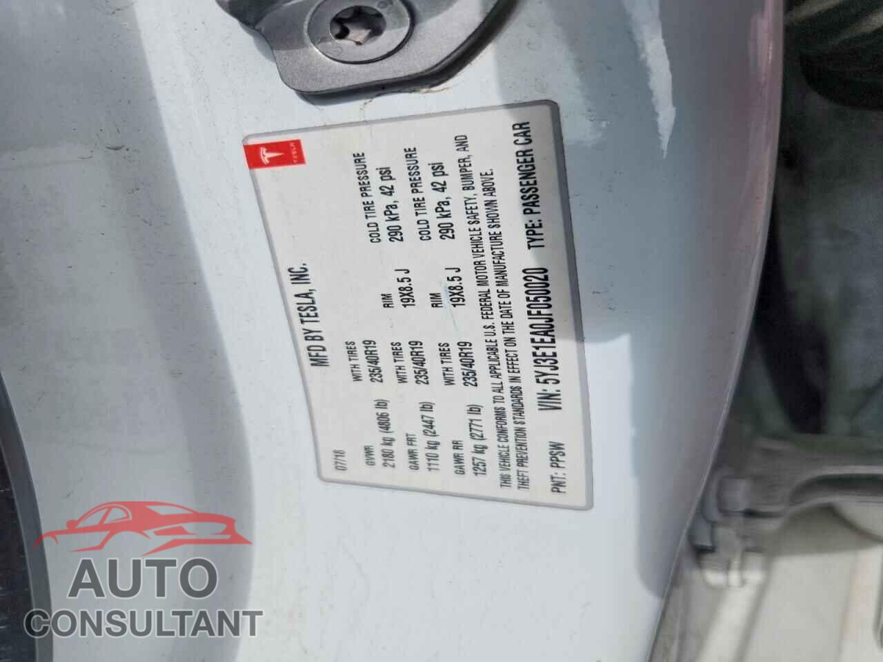 TESLA MODEL 3 2018 - 5YJ3E1EA0JF050020