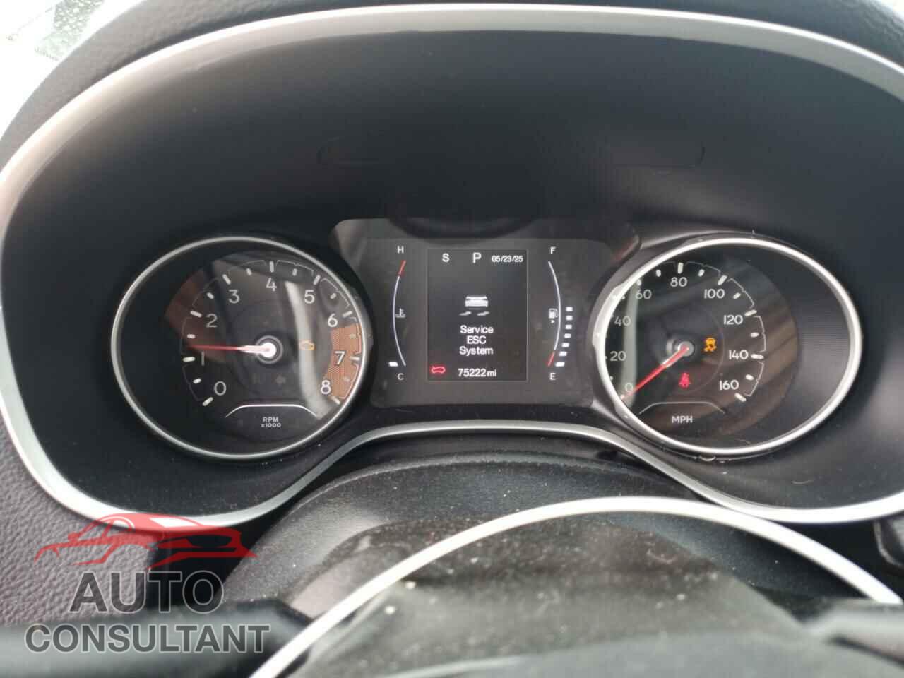 JEEP COMPASS 2018 - 3C4NJCABXJT339373