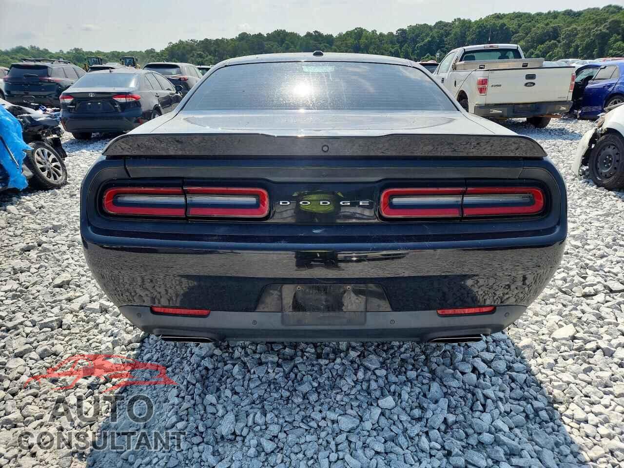DODGE CHALLENGER 2015 - 2C3CDZAT1FH710015