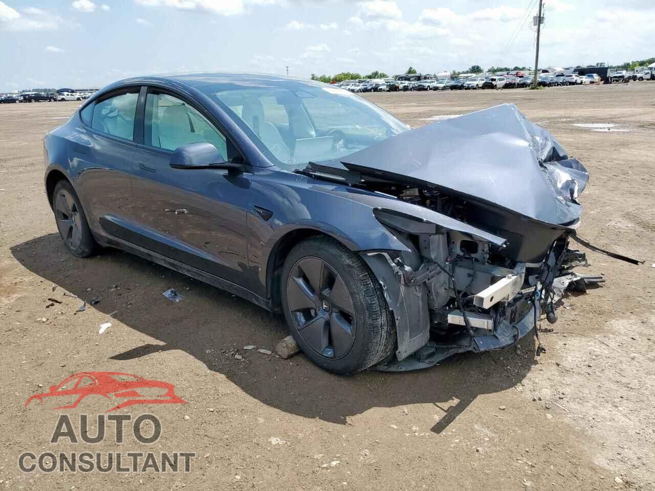 TESLA MODEL 3 2023 - 5YJ3E1EA8PF696172