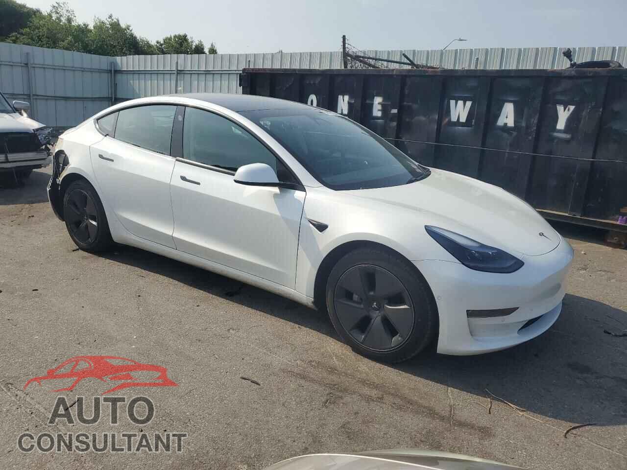TESLA MODEL 3 2021 - 5YJ3E1EB8MF054491