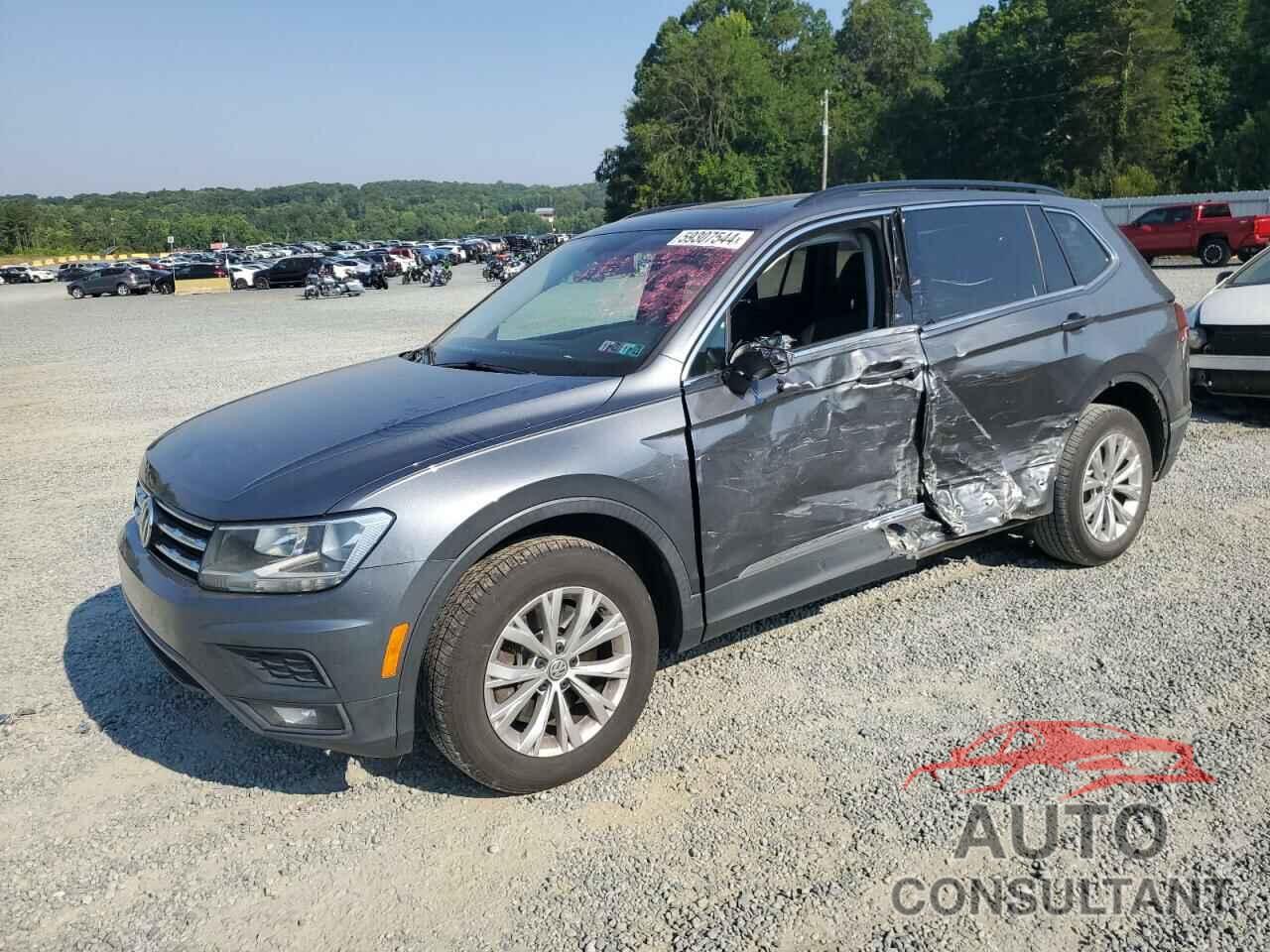 VOLKSWAGEN TIGUAN 2018 - 3VV2B7AXXJM024779