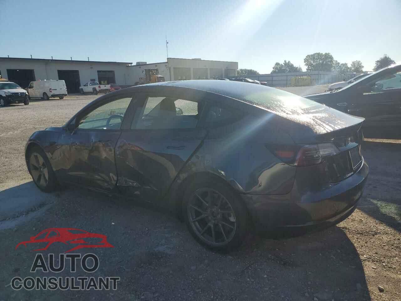 TESLA MODEL 3 2021 - 5YJ3E1EA5MF046064