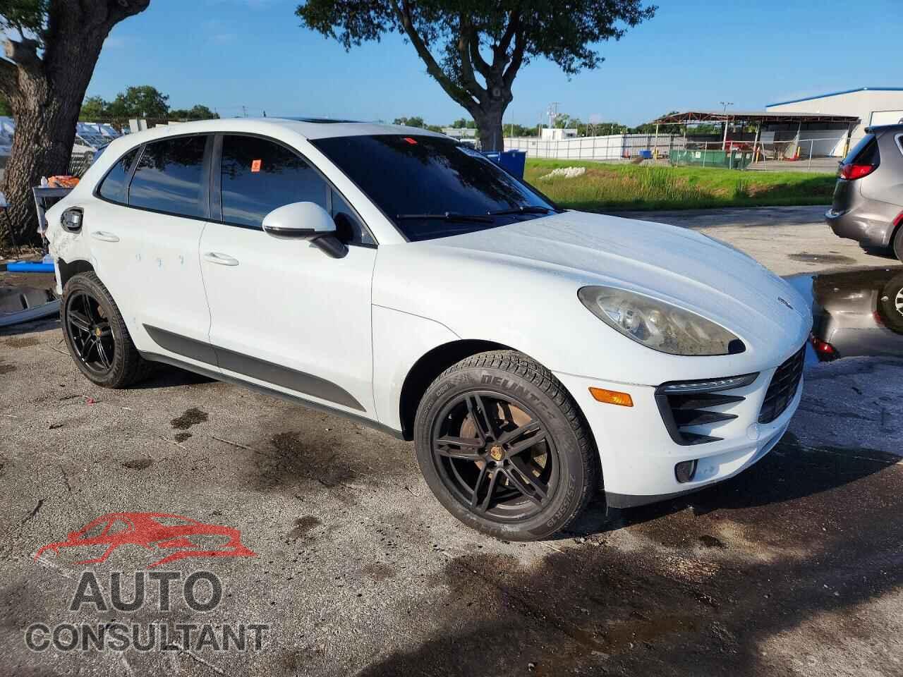 PORSCHE MACAN 2018 - WP1AA2A50JLB07815