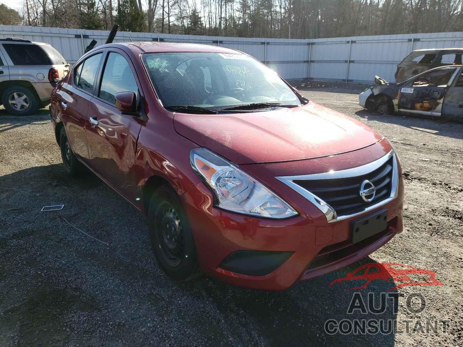 NISSAN VERSA 2018 - 3N1CN7AP9JL885566