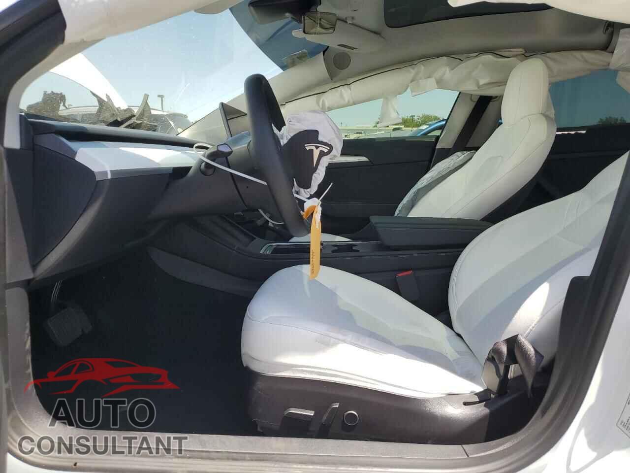 TESLA MODEL 3 2023 - 5YJ3E1EA4PF384799