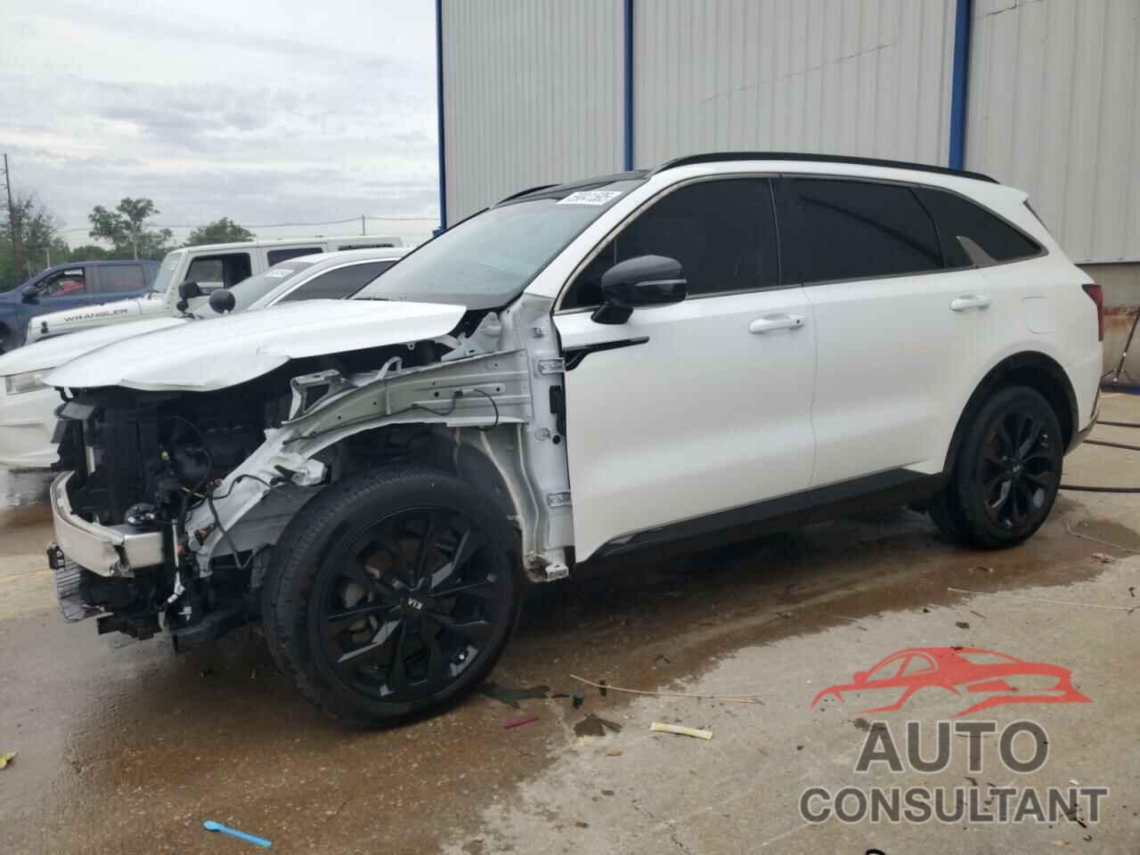 KIA SORENTO 2021 - 5XYRK4LF9MG035211