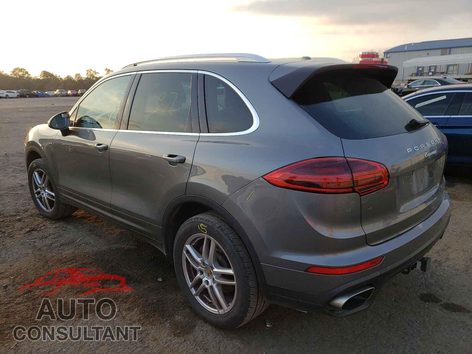 PORSCHE CAYENNE 2016 - WP1AA2A22GLA00862