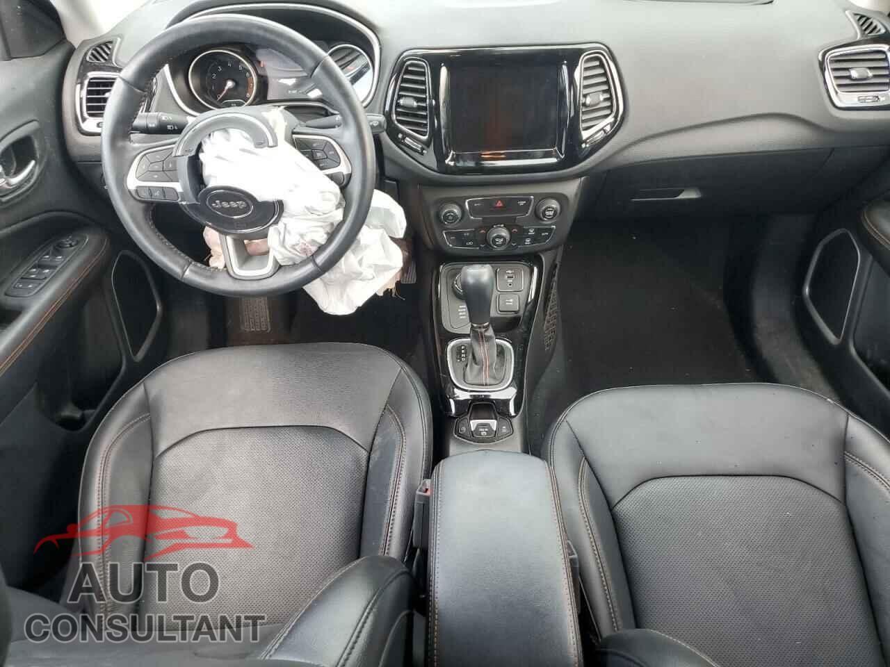 JEEP COMPASS 2020 - 3C4NJDCB6LT244900