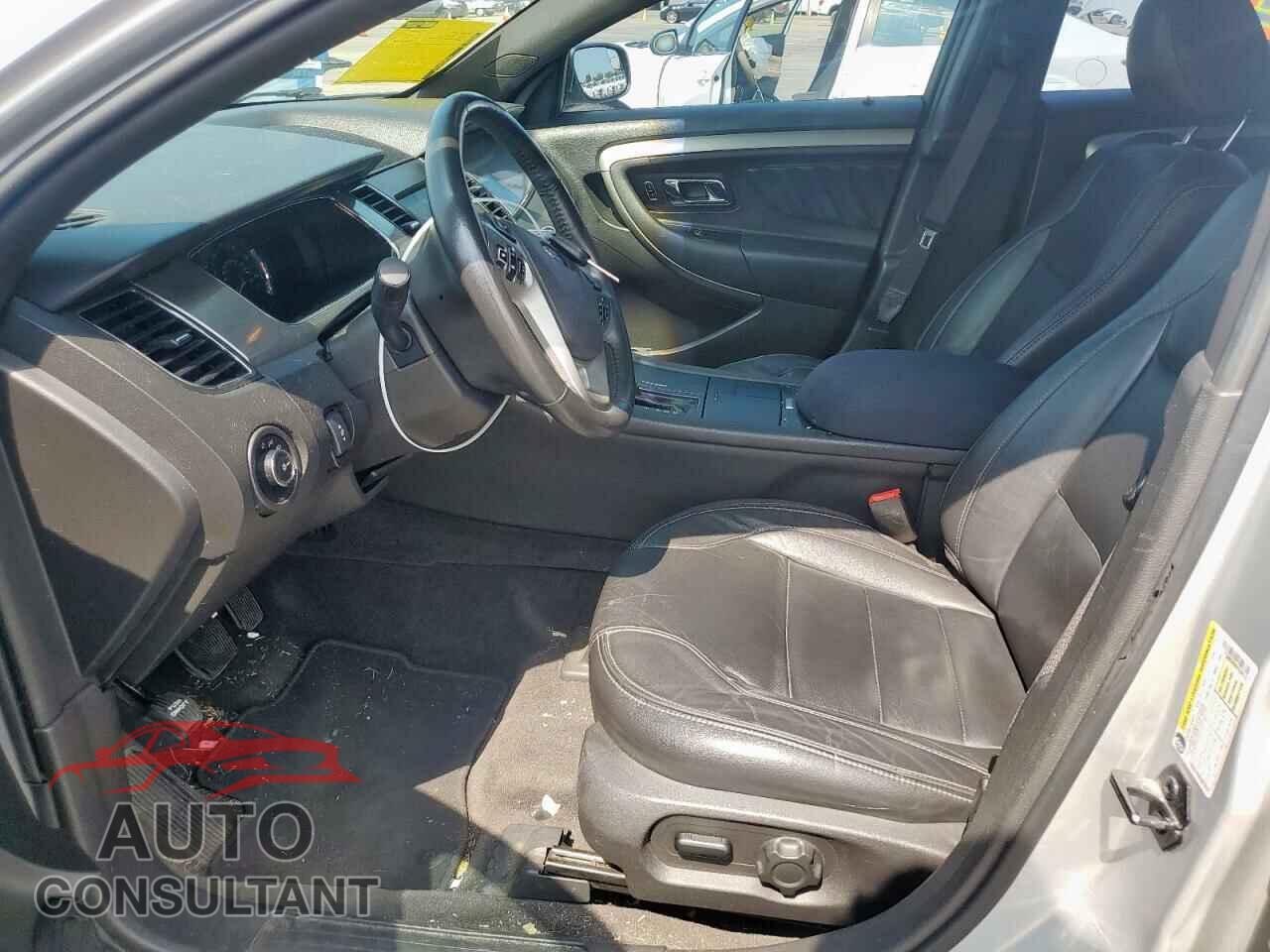FORD TAURUS 2013 - 1FAHP2E86DG136175
