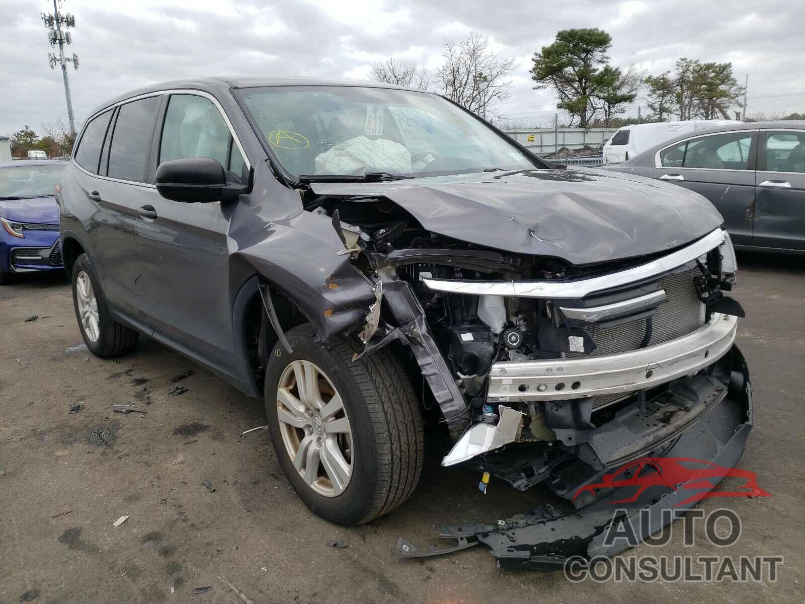 HONDA PILOT 2018 - 5FNYF6H11JB051642