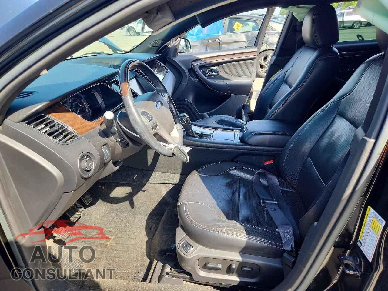 FORD TAURUS 2013 - 1FAHP2F80DG113196