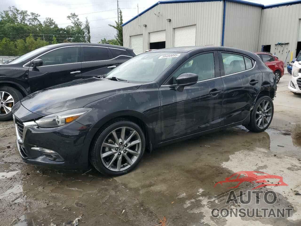 MAZDA 3 2018 - 3MZBN1M31JM258849