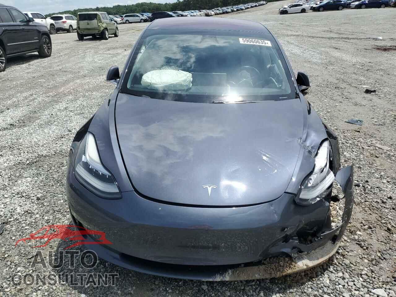 TESLA MODEL 3 2018 - 5YJ3E1EA9JF017680