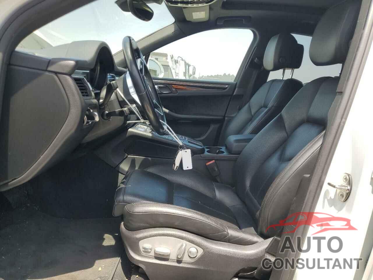 PORSCHE MACAN 2017 - WP1AA2A59HLB80515